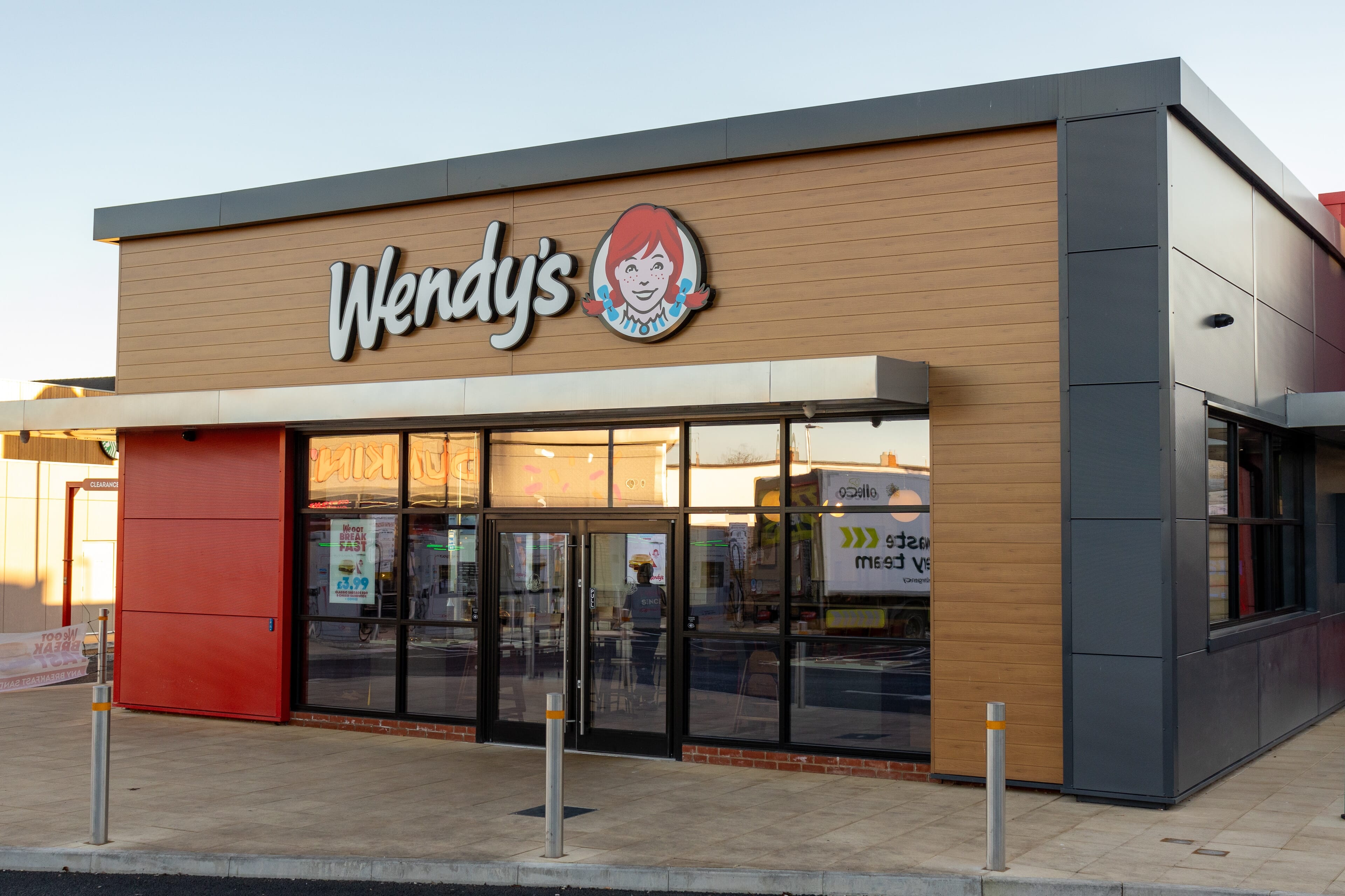 Proteus-Wendys_Dunkies-FR-1